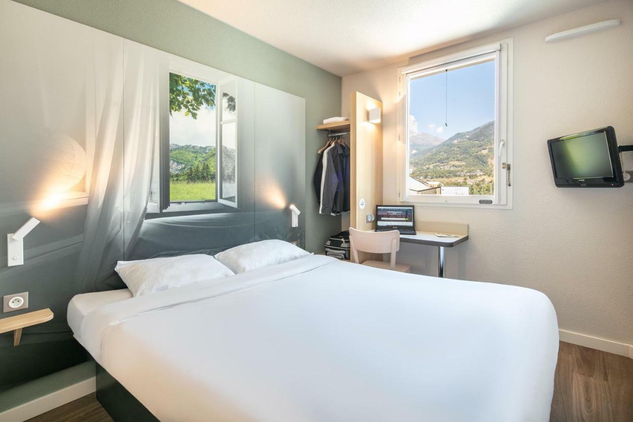 B&B Hotel Saint Jean De Maurienne Sainte-Marie-de-Cuines Esterno foto